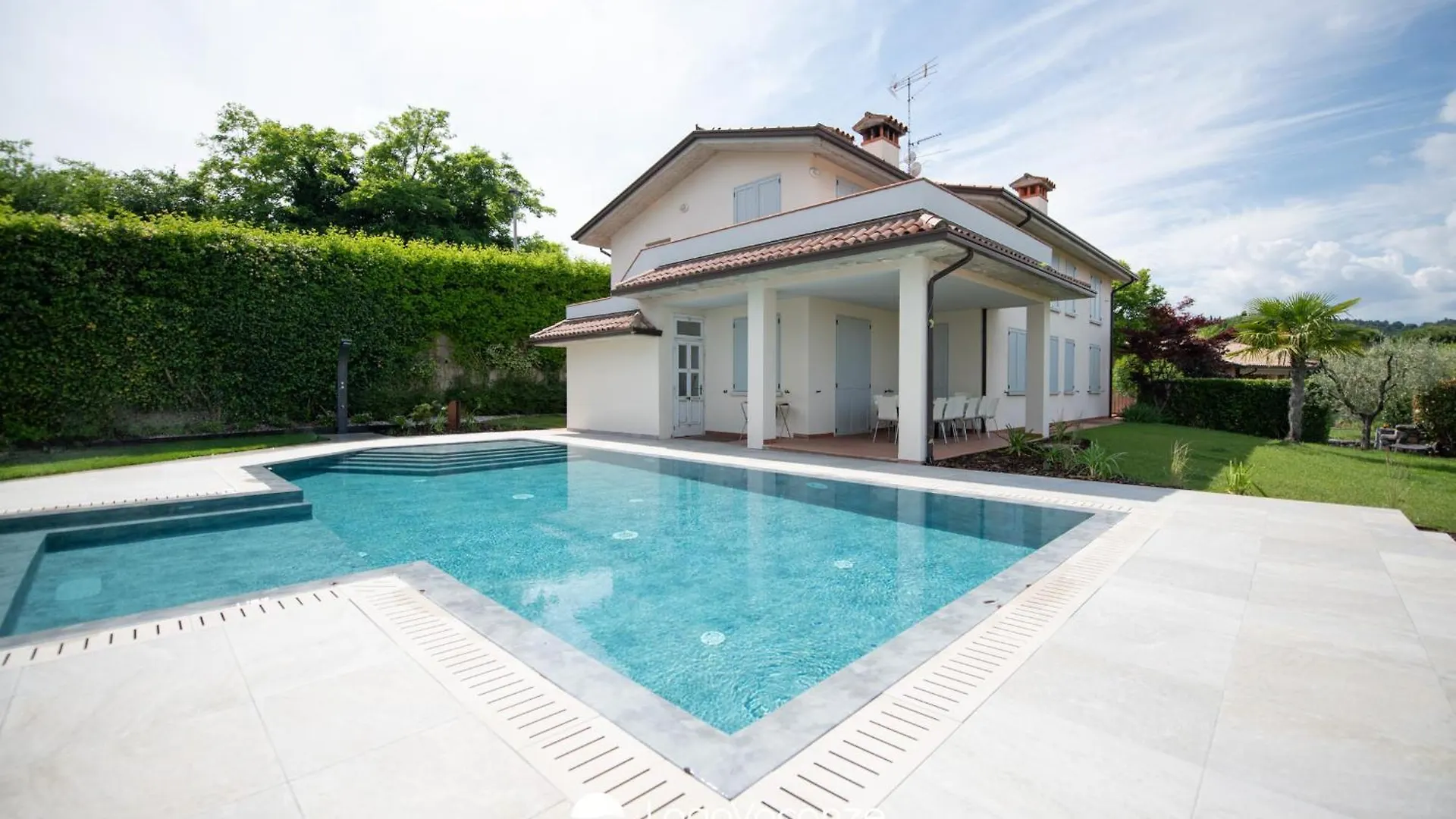 Exclusive Villa Le Palme Polpenazze del Garda